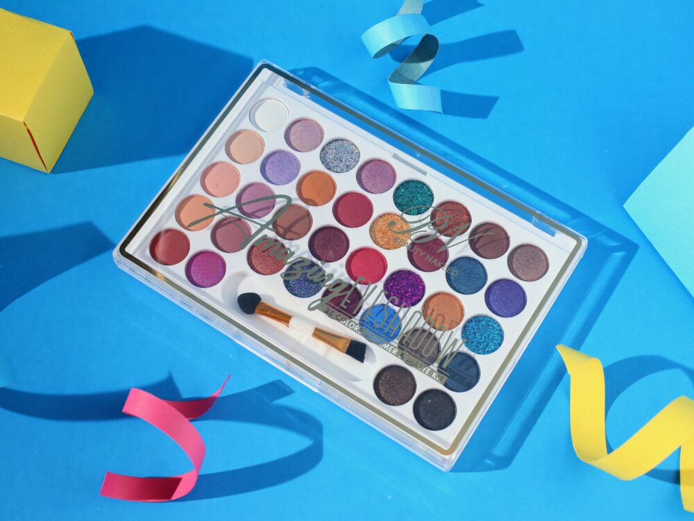 32 Colors Eyeshadow Palette - Image 5