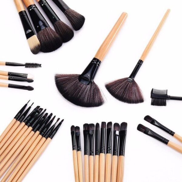 24-Piece Makeup Brush Set - Image 2