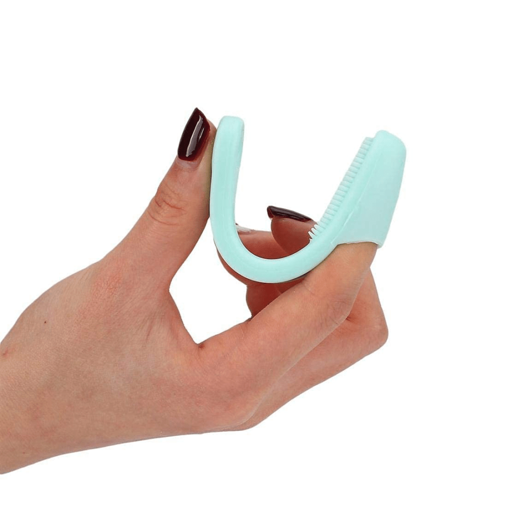 Silicone Nose Brush – Blackhead Cleaner - Image 4