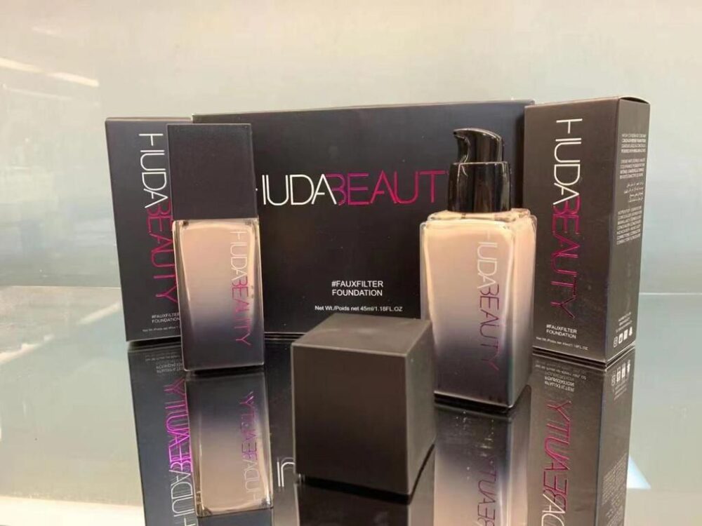 Huda Beauty FauxFilter Foundation - Image 3