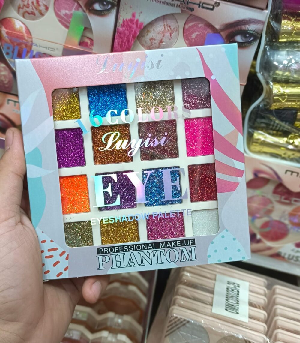 Luyisi 16-Color Glitter Eyeshadow Palette - Image 2