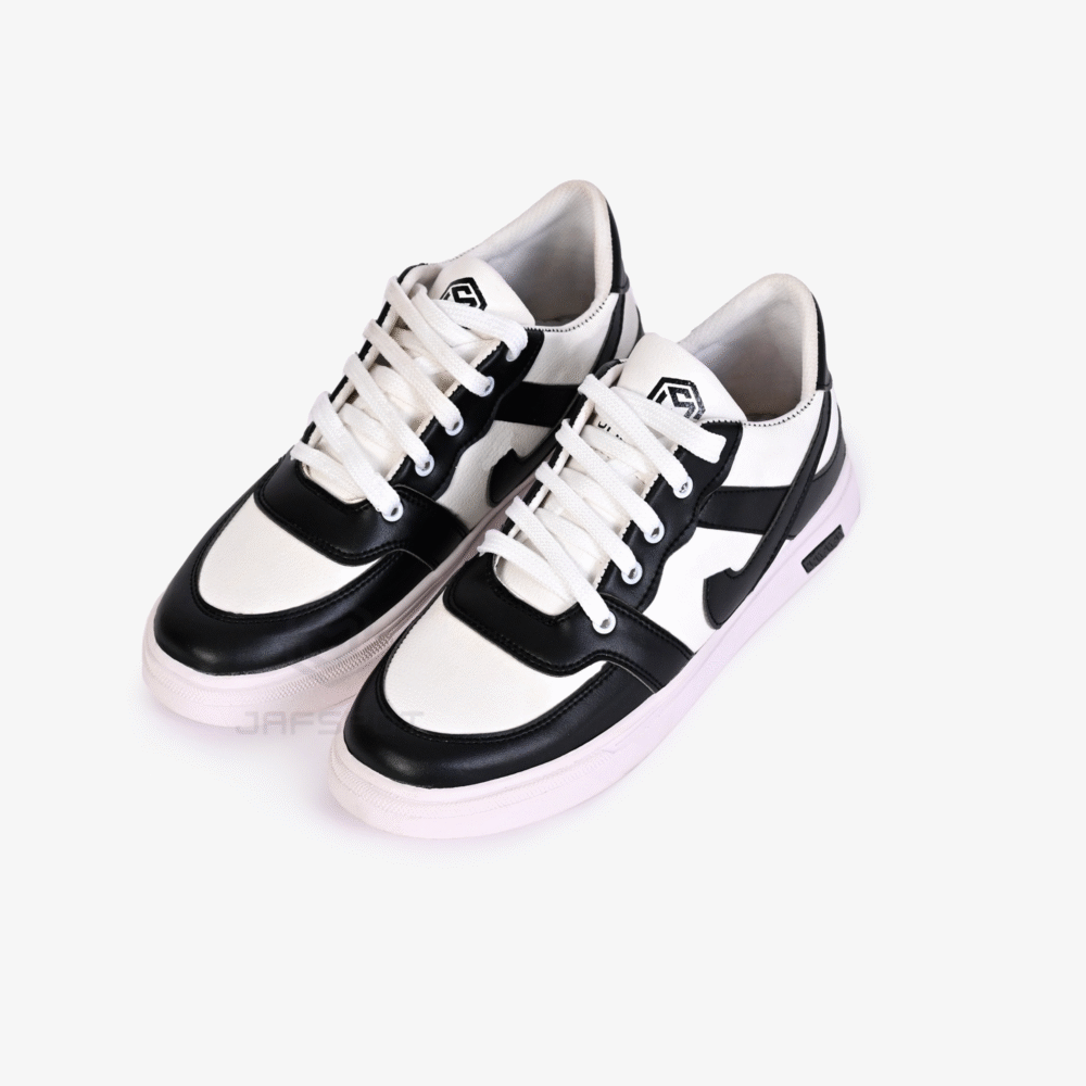 Jaf Spot Dunkfusion Sneakers for Men in black color on pavement