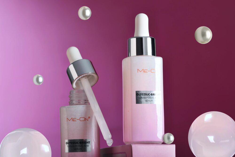 Meon Glycolic Bright Serum Minimizes Spots and Evens Skin Tone